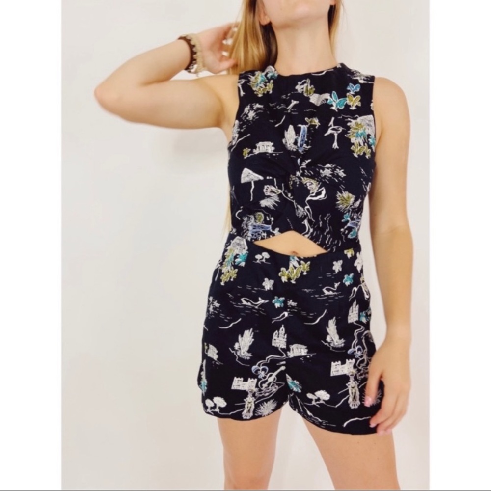 Zara Black Cut Out Island Pattern Shorts Romp XS